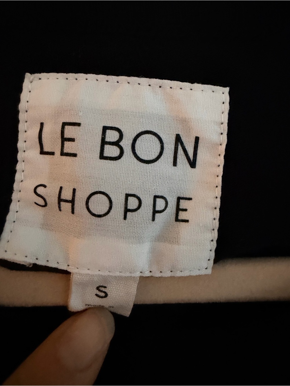 Le Bon Women's Short Sleeve Crewneck Tee in Black - Picture 2 of 2